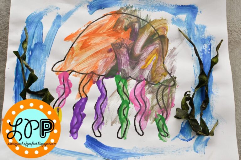Ocean Animals Free Printable (includes 8 animals) & How To Make Seaweed
