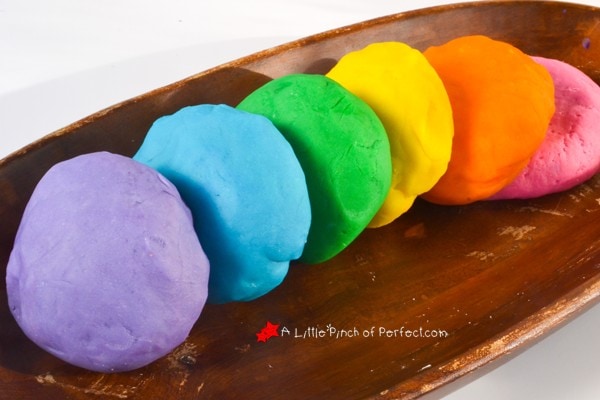 How to Make the Best  Homemade Play Dough!