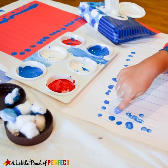 Patriotic Lantern Craft to Make on Labor Day with Kids and Free Template (Paper craft, Labor Day, Fourth of July, Memorial Day)