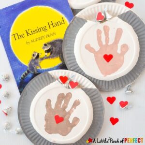 Handprint and Kisses Paper Plate Craft Inspired by The Kissing Hand: This paper plate craft couldn't get any sweeter because it includes handprints made by your favorite kiddo, hearts, and HERSHEY'S KISSES that kids can share with those they love! (back to school, book extension, kindergarten, first grade)