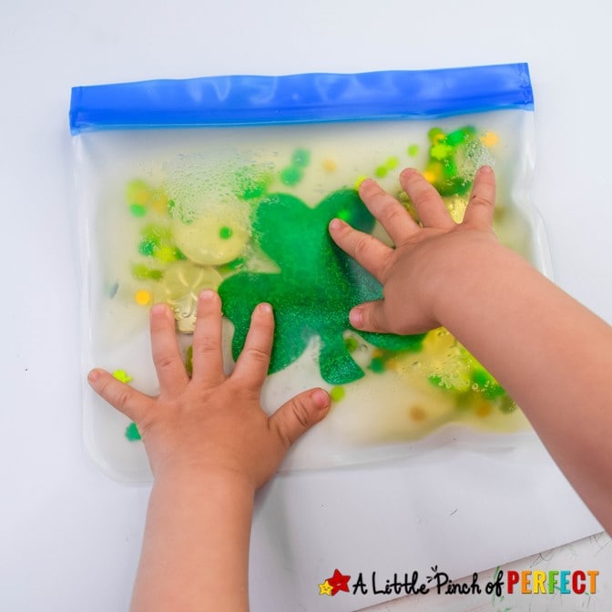 Make an irresistibly fun St. Patrick's Day sensory bag for kids to play with with following our easy directions. #preschool, #Sensoryplay #stpatricksday #kidsactivity