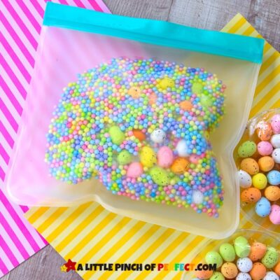Easter Egg Sensory Bag for Kids to Squish and Play with #Easteractivity #kidsactivity #sensorybag #sensoryplay #sensoryactivity