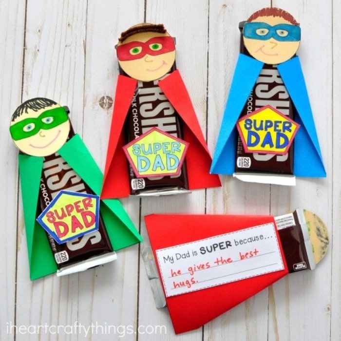 Candy Super Hero Fathers Day  Gift for Kids to Make #fathersday #diy #kidscraft
