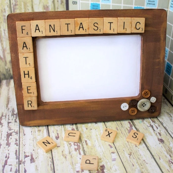 Homemade Picture Frame Fathers Day  Gift for Kids to Make #fathersday #diy #kidscraft