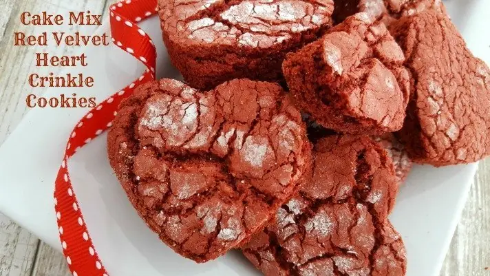 How to Make Heart Shaped Crinkle Cookies for Valentine's Day #dessert #recipe