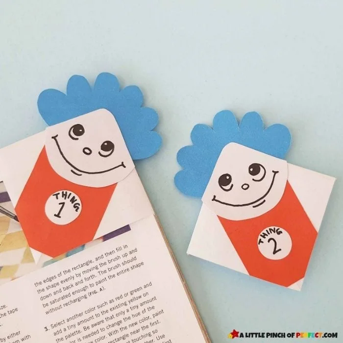Thing 1 and Thing 2 Dr. Seuss Book Craft and FREE Template for kids. #kidscraft #kidsactivity #preschool