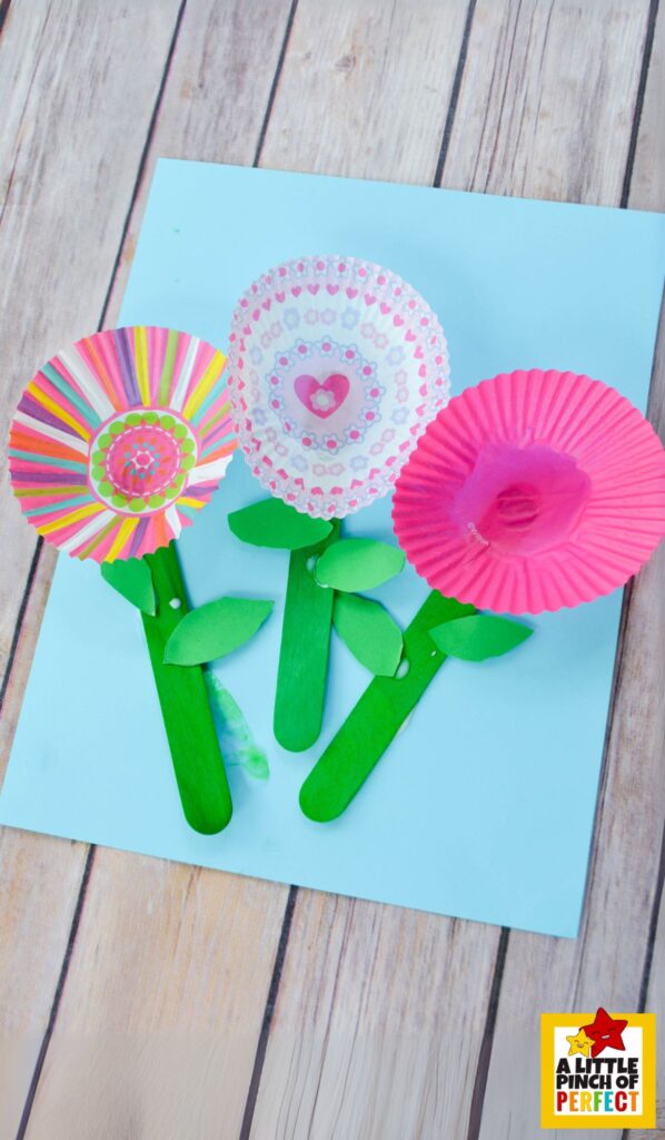 Easy Flower Craft for Kids Using Cupcake Liners and Popsicle Sticks